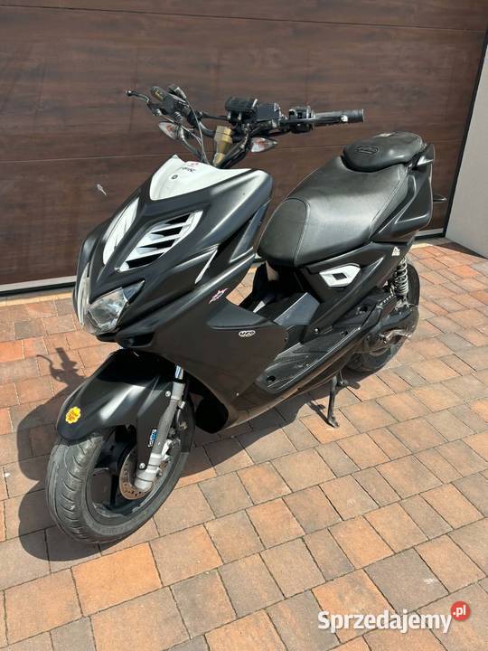 Yamaha aerox naked 50cm3 Kielce