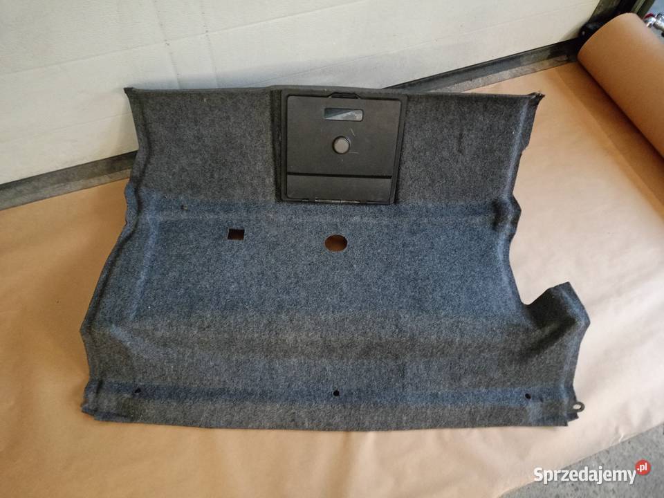 Tapicerka pokrywa bagażnika przód BMW E 36