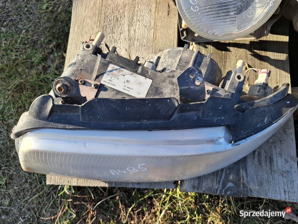 Lampa Lewa Przód Audi A4 B5 Lift Wisznice sprzedam