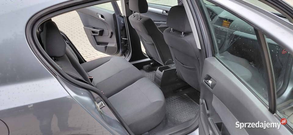 Opel Astra H 16 Gaz Sekwencja manualna Nissan Gostynin