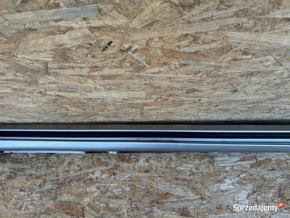 Próg listwa progowa prawa rh hyundai ioniq V 5 Międzychód sprzedam