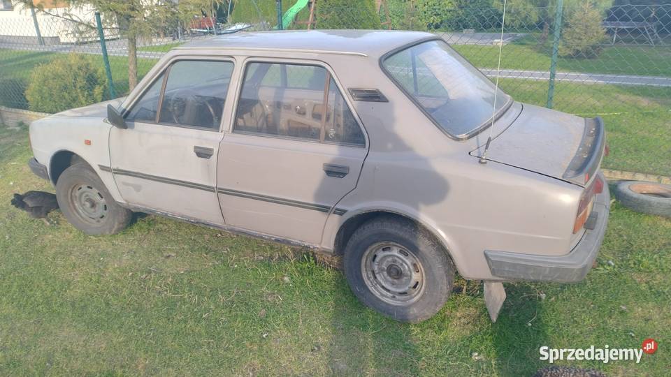 SKODA 120 sprawna 5 biegów suche półosie