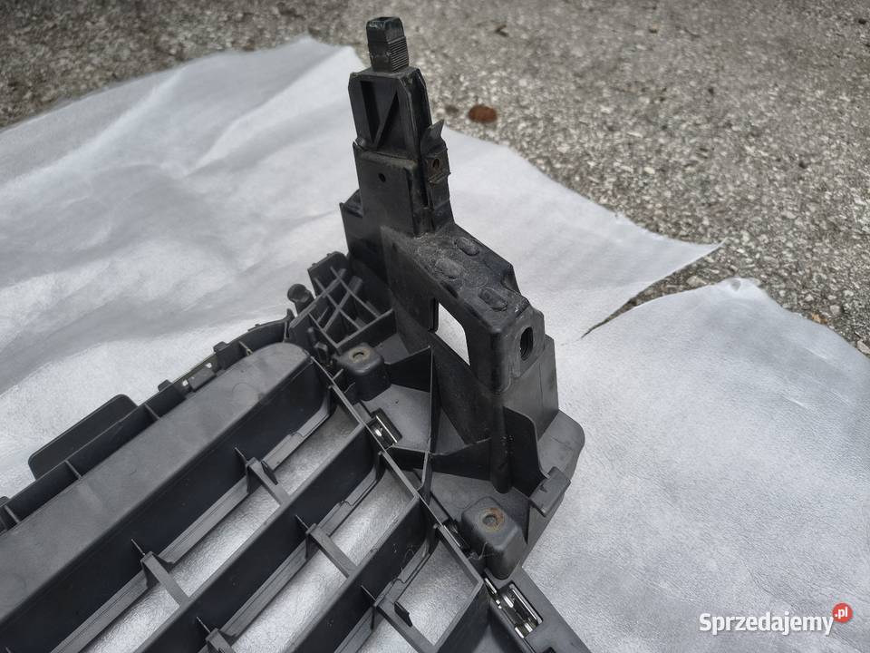 Grill Atrapa chłodnicy Audi A5 8T przedlif Chrzanów