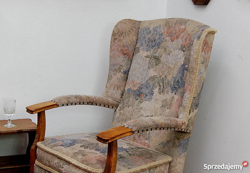 PIĘKNY I WYGODNY USZAK FOTEL NA SPRĘŻYNACH Świdnica sprzedam