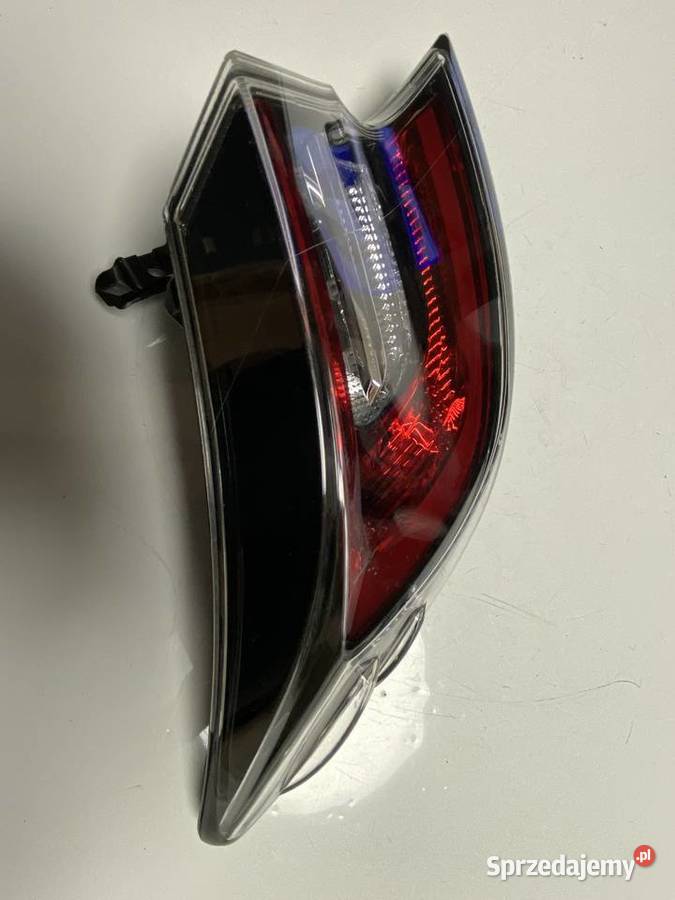 Toyota Corolla E21 HB lampa lewy tył tylna lewa Kozubszczyzna sprzedam