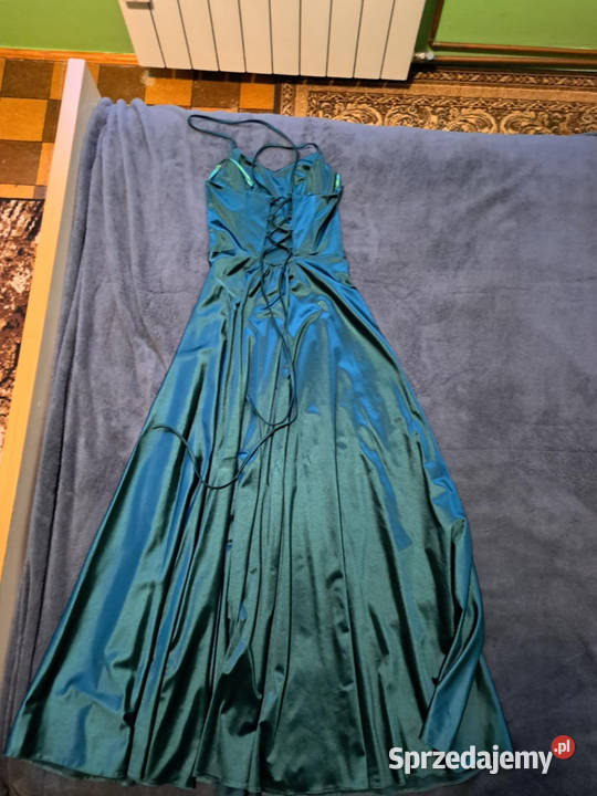 Przepiękna zjawiskowa szmaragdowa sukienka MAXI zielony