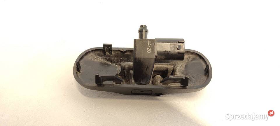 VW TIGUAN II DYSZA SPRYSKIWACZY 5M0955986C osobowe Dysze spryskiwaczy sprzedam