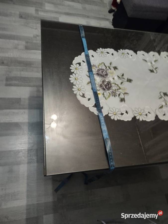 Ława z funkcją rozkładania stołu