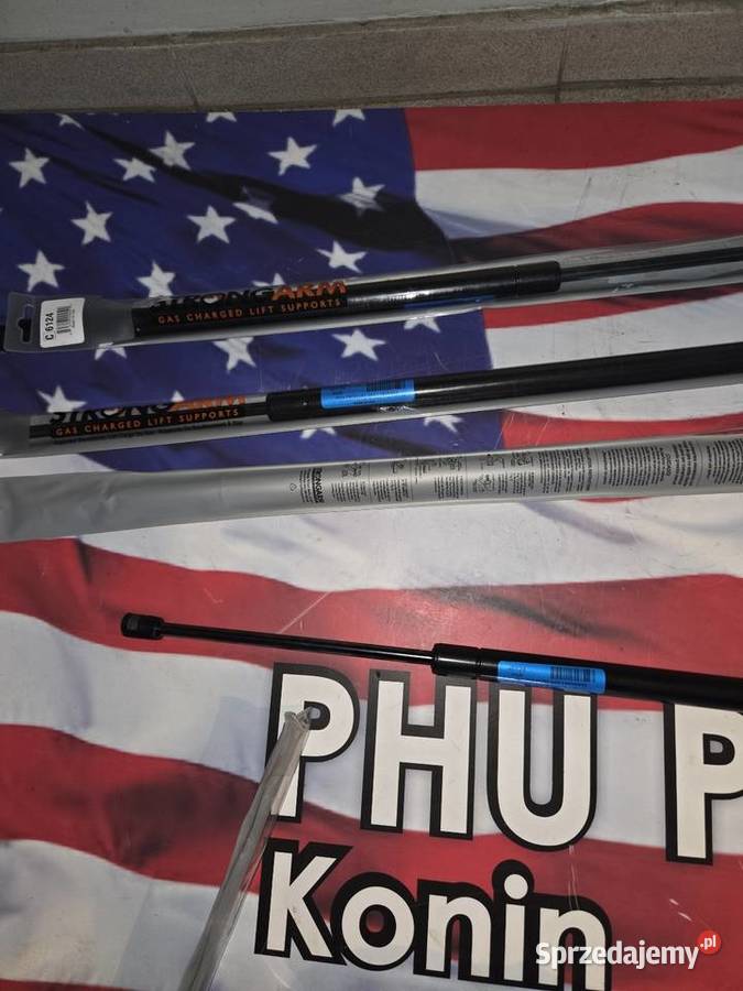 SIŁOWNIK TYLNEJ KLAPY ELEKTRYCZNEJ CHRYSLER TC