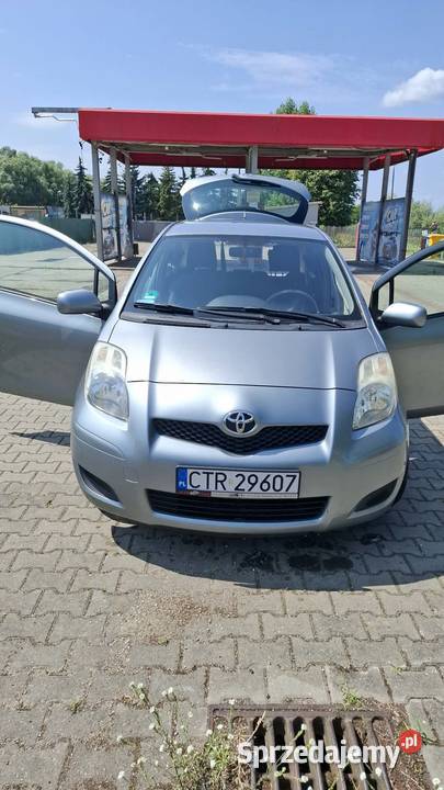 Toyota yaris Mała Nieszawka