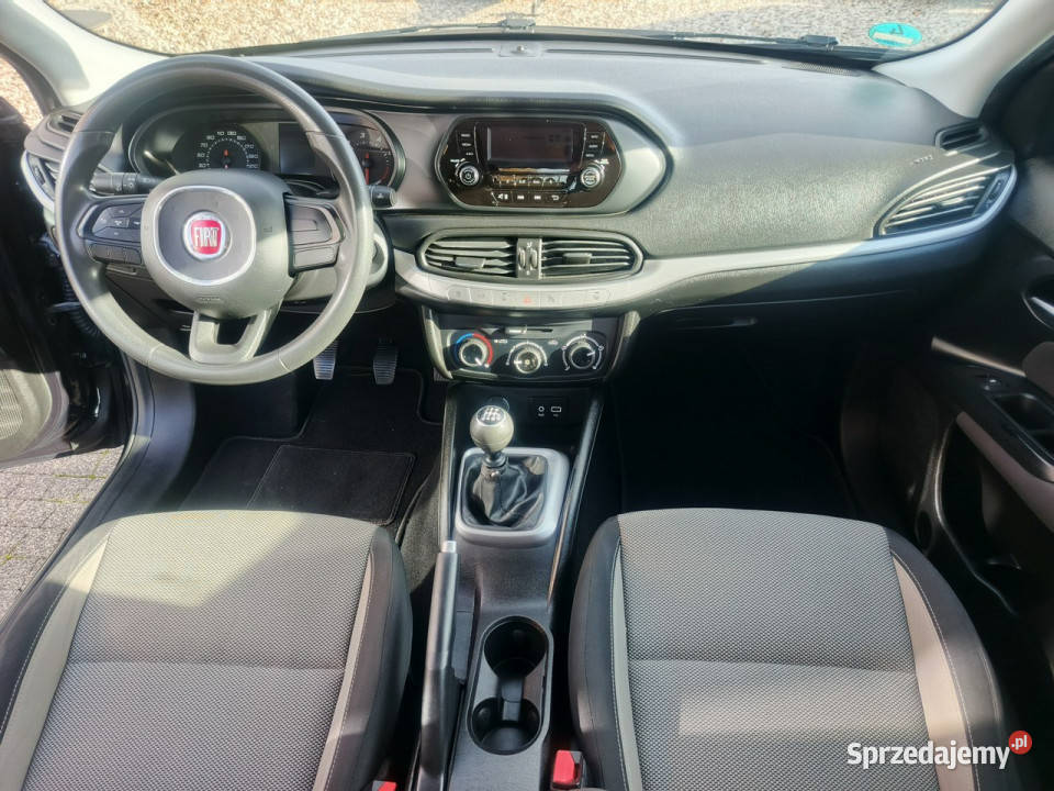 Fiat Tipo Klimatyzacja super stan II 2016 181000km Tipo Chełm