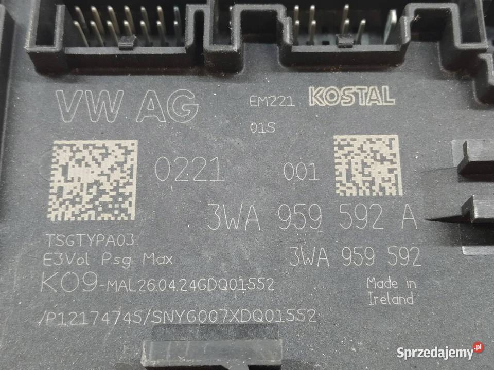 MODUŁ DRZWI PRAWY PRZÓD 3WA959592A Skoda Superb osobowe świętokrzyskie