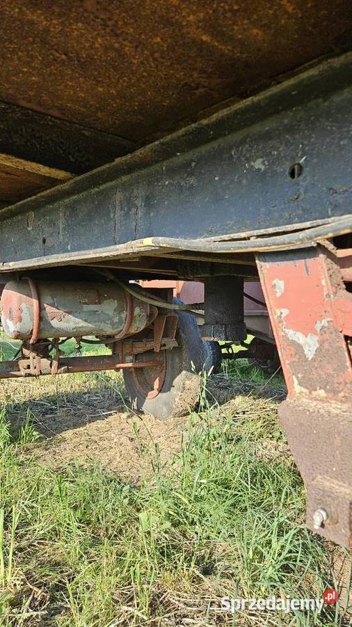 Przyczepa rolnicza z wywrotem nieuszkodzony Jezierce