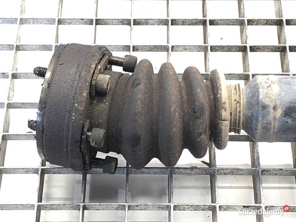 PÓŁOŚ PRAWY PRZÓD AUDI A3 8L 16 101 9606 PRZEGUB