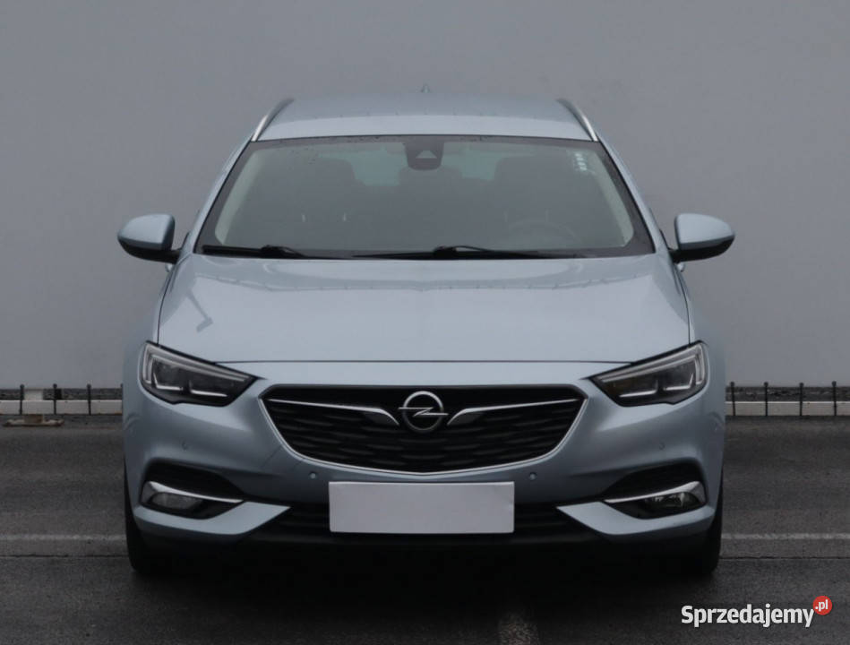Opel Insignia 15 Turbo