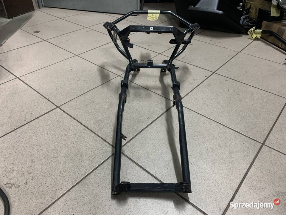 Stelaż czaszy lampy wspornik Piaggio MP3 125 sprzedam