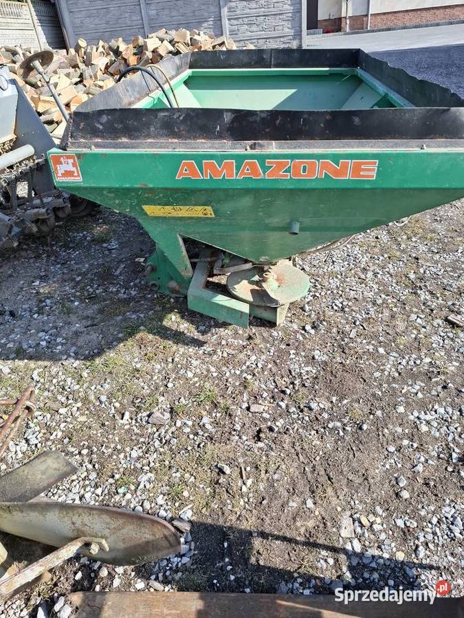 Rozsiewacz Amazone U 1001 Nowa Słupia