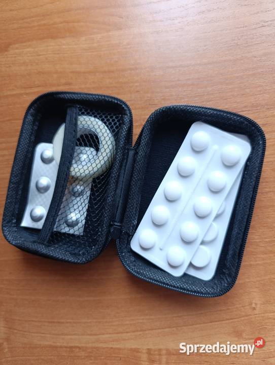 Etui na kabel i ładowarkę do smartfona stolik Kraków