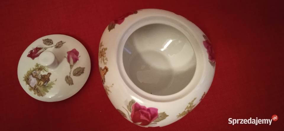 Cukiernica z porcelany