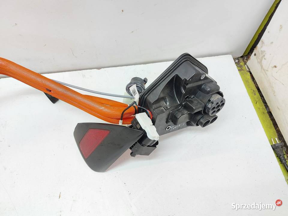 TESLA MODEL Y 2022 PRZEWÓD MODUŁ KLAPKA Pozostałe