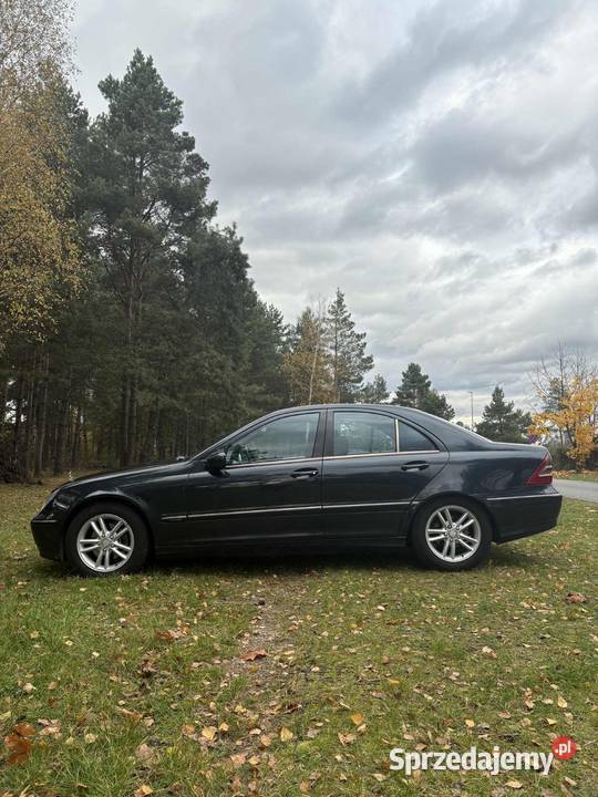 Mercedes benz W203 22CDI 2001r 2200cm3 Jaworzno