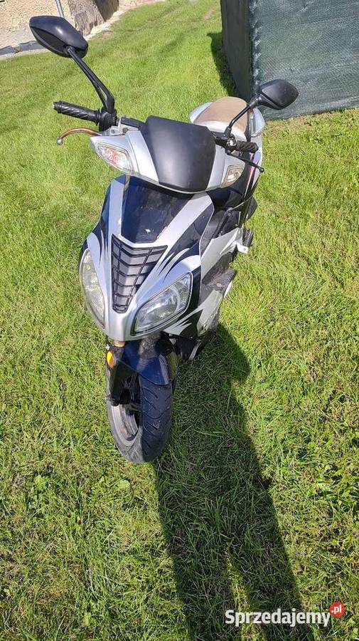 Skuter 50 automatyczna Bielawa