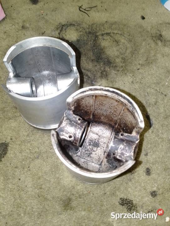 SHL wfm tłoki Pogrodzie