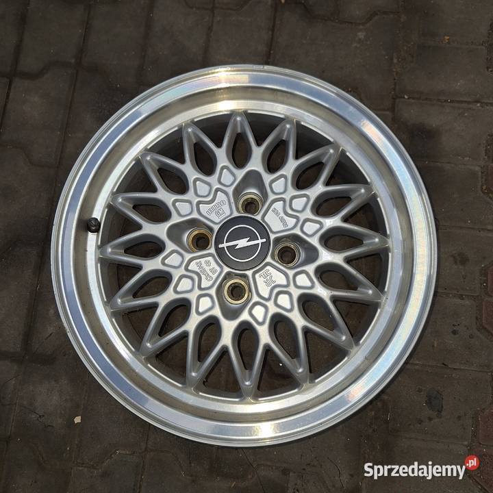 Opel alu felga 15 Banie