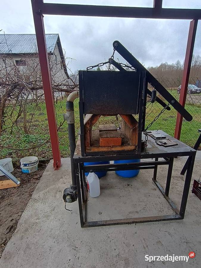 Piec gazowy kowalski szamotowy kuźniczy kuźnia Stara Dąbrowa