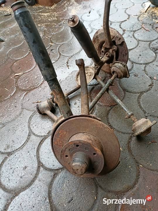 Mercedes W123 beczka zwrotnica piasta osłona Skarżysko-Kamienna