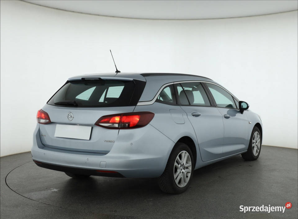 Opel Astra 14 T Piaseczno