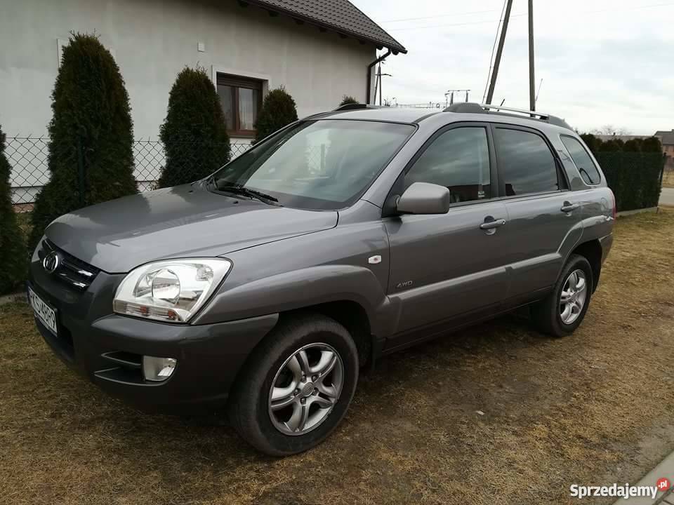 Kia sportage 20 года