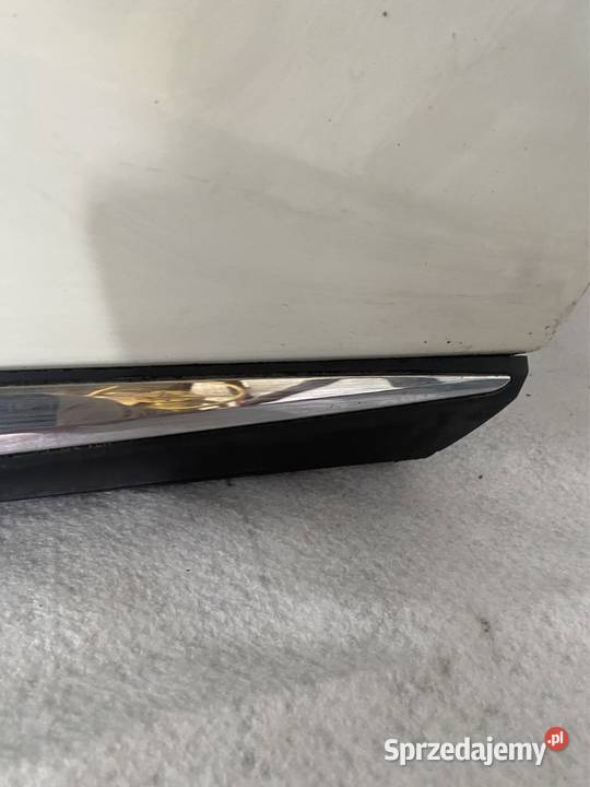 Drzwi prawy przód Nissan Murano Z51 Jasienica