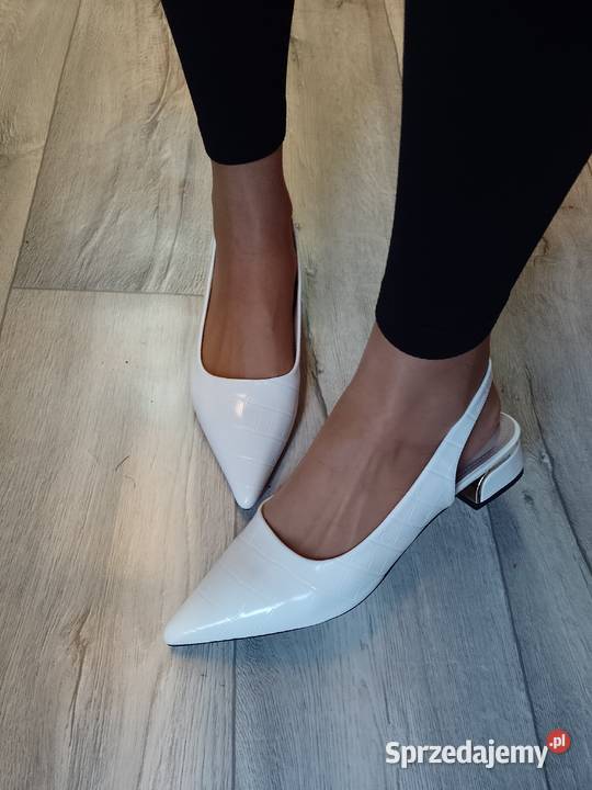 40 Ekskluzywne białe baleriny czółenka małopolskie Kraków