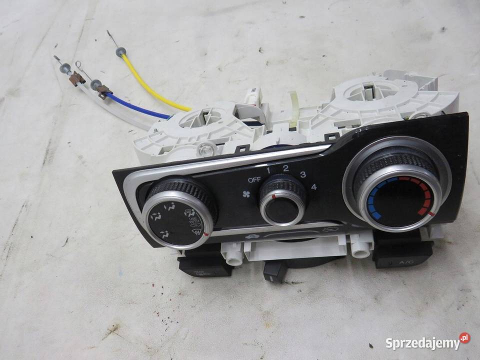 PANEL NAWIEWU KLIMATYZACJI HONDA JAZZ IV