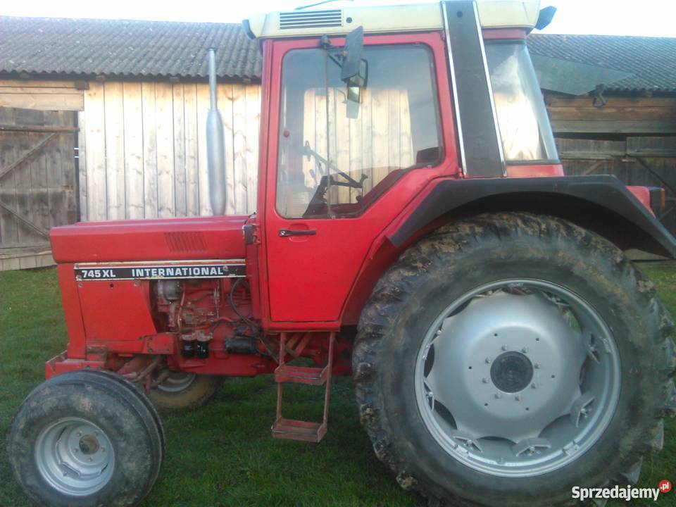 Case International 745 XL Nowa Słupia