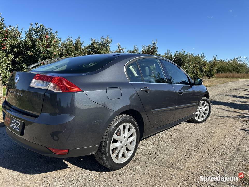 Renault Laguna III Salon 20 Benzyna 140 Liftback Rok produkcji 2009 Samochody osobowe mazowieckie Mogielnica