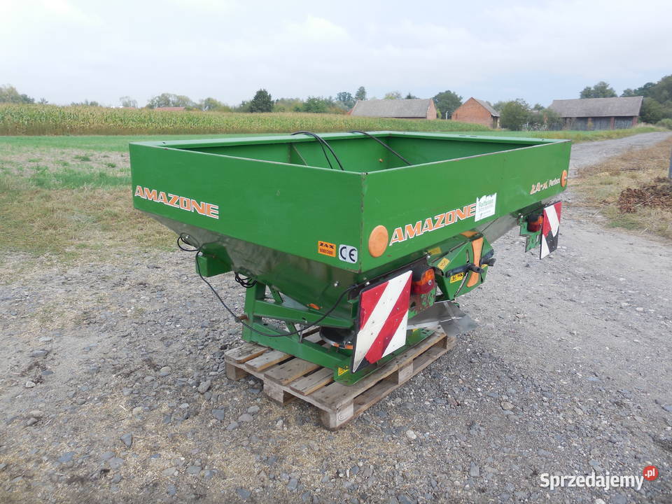 Rozsiewacz Siewnik nawozu AMAZONE X PERFECT 1402 Amazone