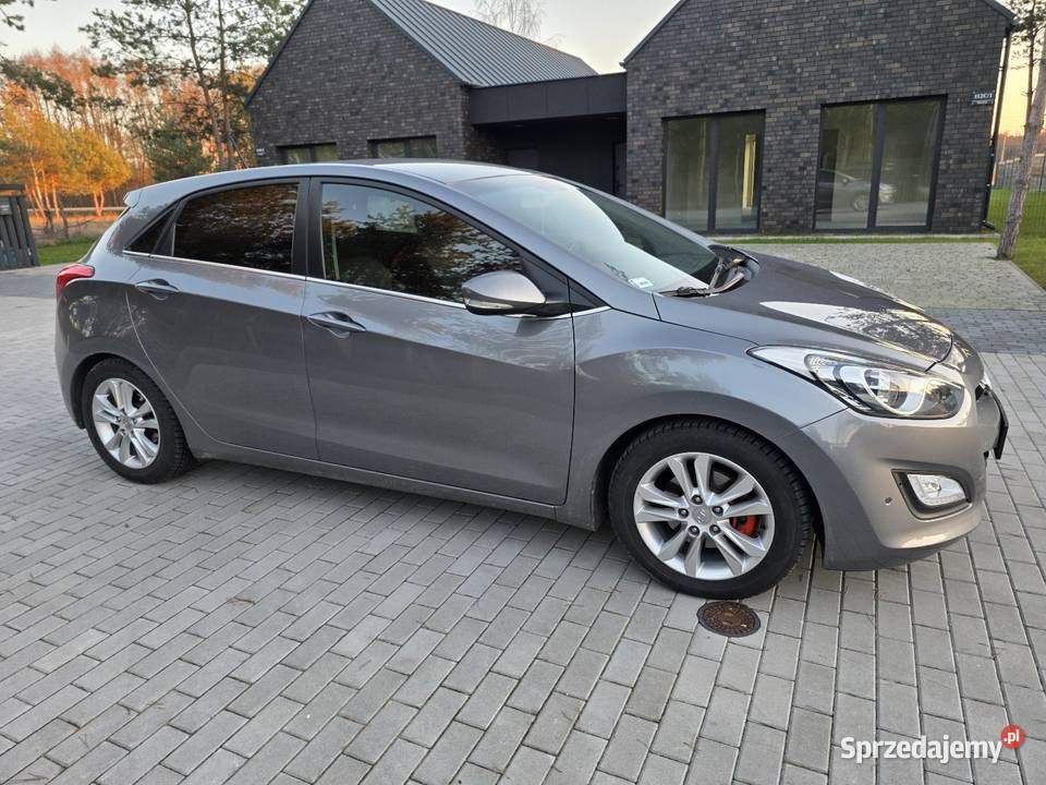 Hyundai i30 II Premium Navi Kamera immobilizer i30 Białobrzegi sprzedam