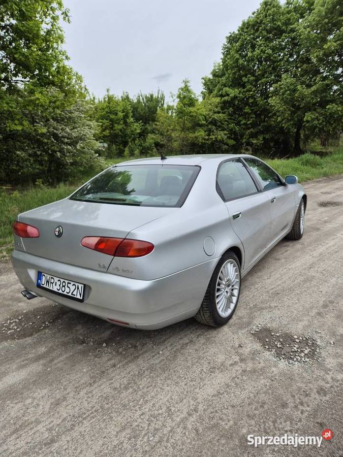 Alfa Romeo 166 32 V6 nieuszkodzony