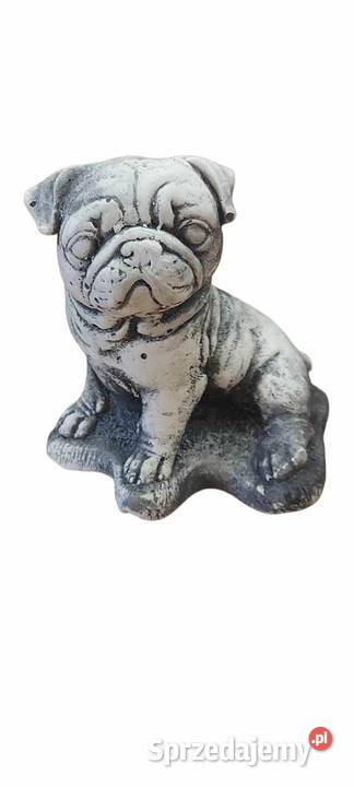 Mops figurka psa Mops