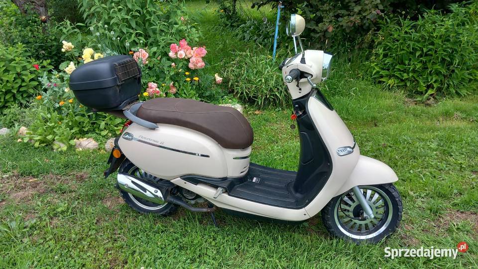 Skuter Zipp Retrosa II sprawny 50 ccm Vespa 7000km warmińsko-mazurskie Lubomino sprzedam