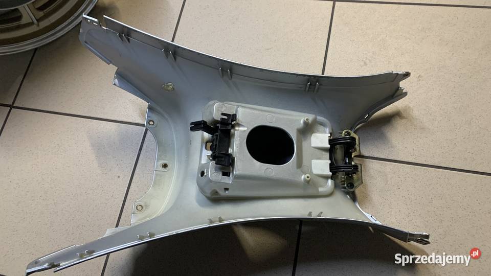 Tunel osłona zbiornika Piaggio X8 Evo 400 Jawiszowice