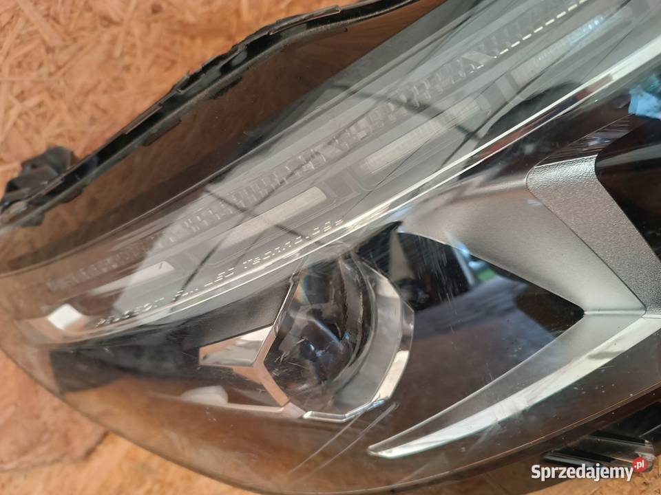 LAMPA REFLEKTOR PRAWY PRZÓD EU FULL LED PEUGEOT wielkopolskie
