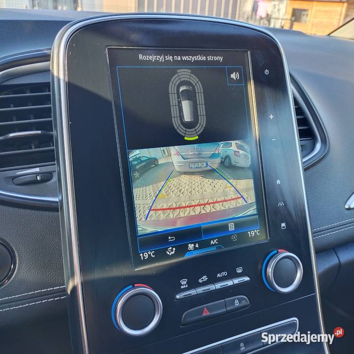 Renault Scenic 2018 15 dCi niski przebieg sprzedam