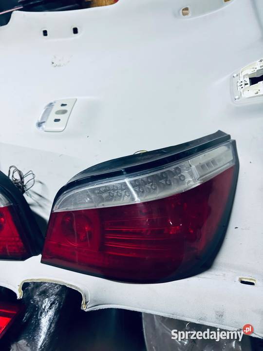 BMW E60 PRAWA LEWA osobowe Czerwonak