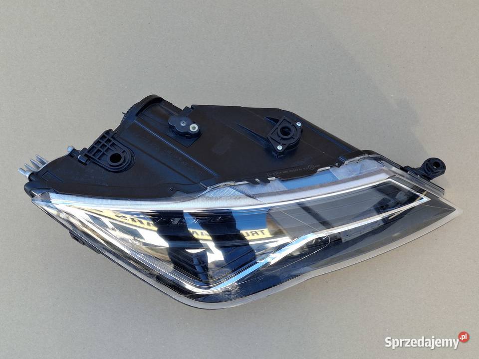 SEAT LEON III 3 LIFT REFLEKTOR PRAWY FULL LED Bieleń sprzedam