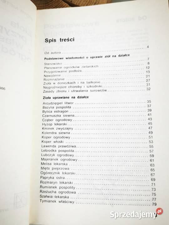 Zioła i przyprawy z własnego ogródka Poradniki, albumy i reportaże sprzedam