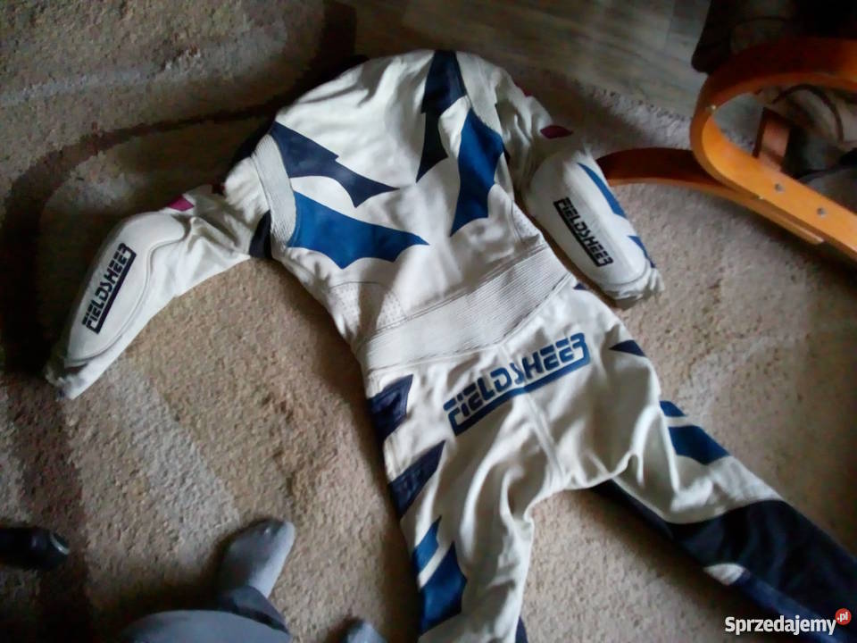 KOmbinezon jednoczesciowy amerykańskiej marki Iława