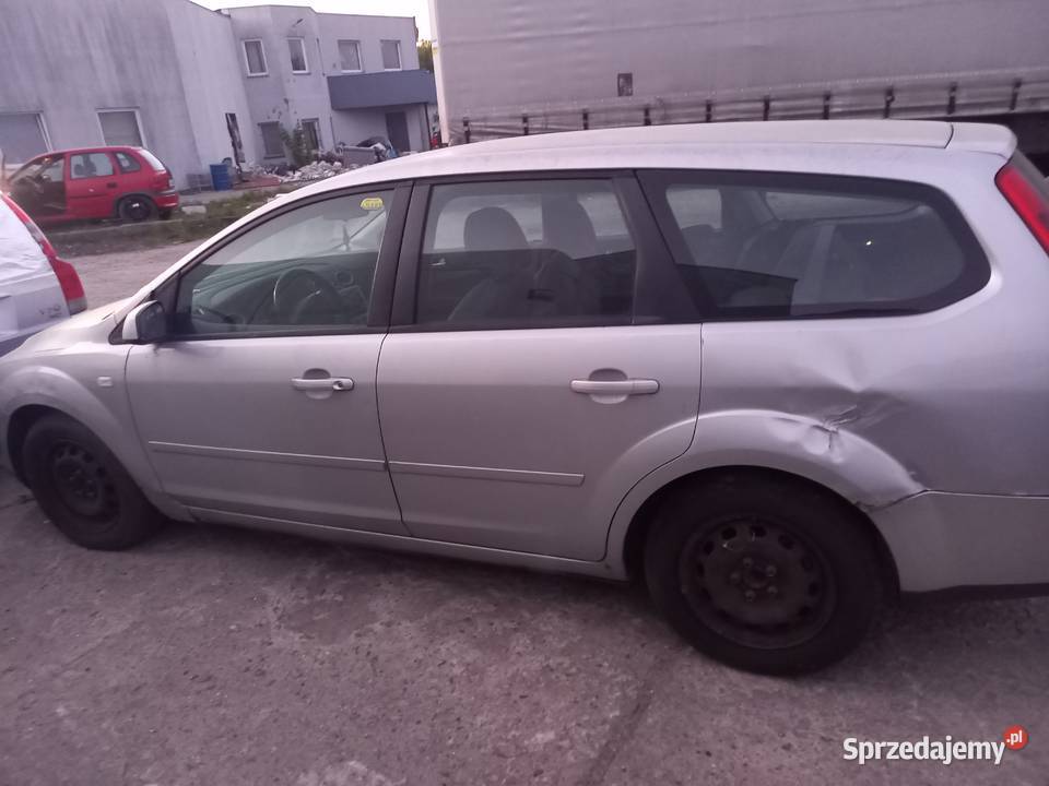 Ford focus kombi 16 tdci na części Gdynia sprzedam